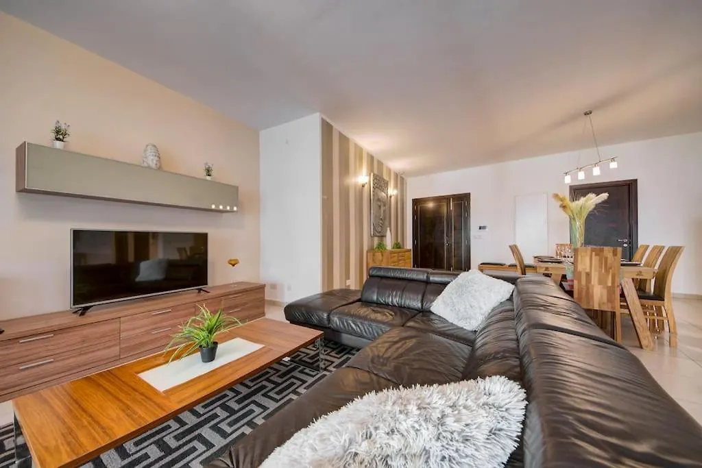 Modern And Spacious 3 Bedroom Apt In St Julian'S Saint Julian's 0*,  马耳他