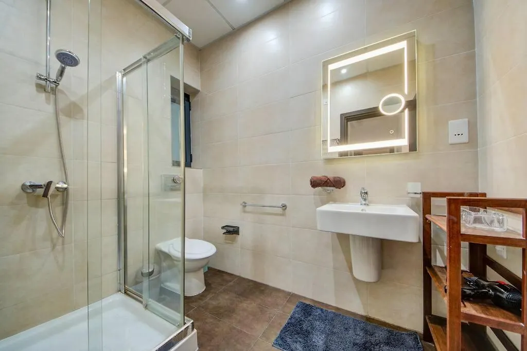 Modern And Spacious 3 Bedroom Apt In St Julian'S Saint Julian's